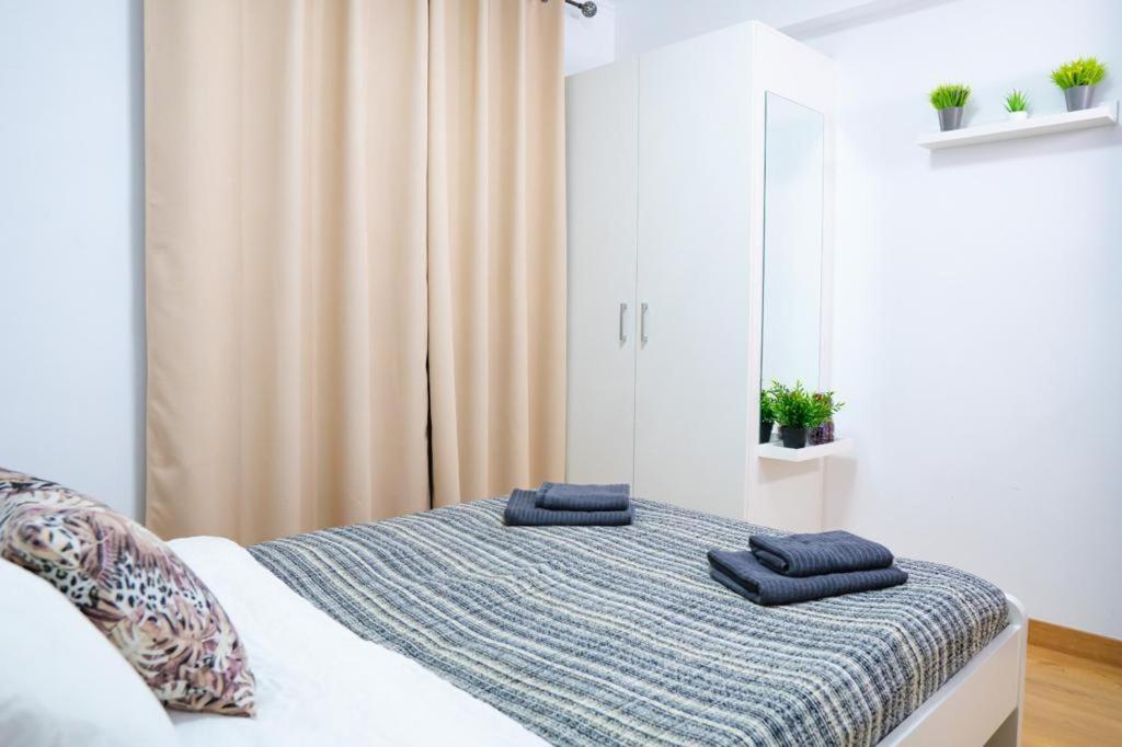 Apartament Sollana 18